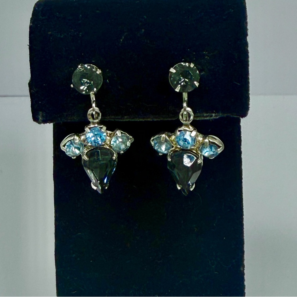 Vintage Hemate Blue Rhinestone Teardrop Dangle Screw on Clip Earrings